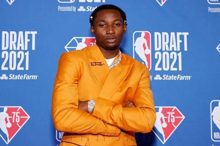 申请交易!库明加为何会与球队闹掰?揭秘勇士失败的重建计划! 申请交易!库明加为何会与球队闹掰?揭秘勇士失败的重建计划!